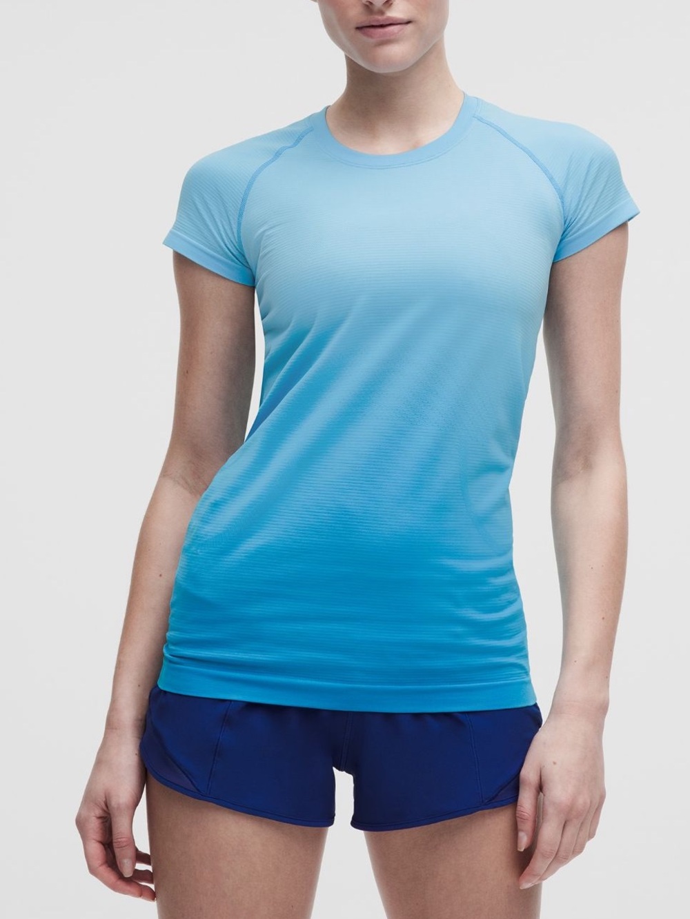 Lululemon-Swiftly Tech Short-Sleeve Shirt
2.0 Hip Length size 6 NWT-Blue